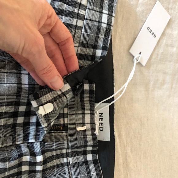 Need Supply Co. Mia Plaid Trouser in Black/White - Picture 6 of 8